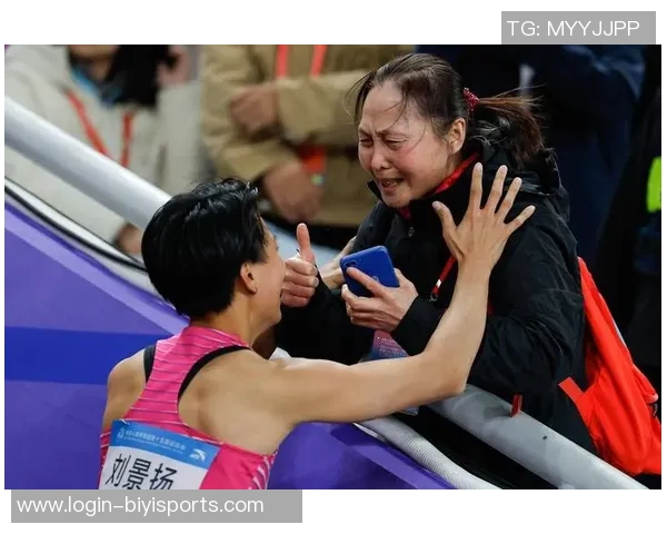 黄伟专访回顾篮球生涯的辉煌与挑战探索运动员背后的故事与心路历程